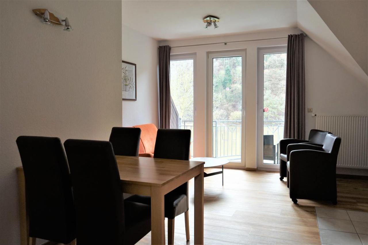 Haus Moselliebe B&B Ediger-Eller Ngoại thất bức ảnh